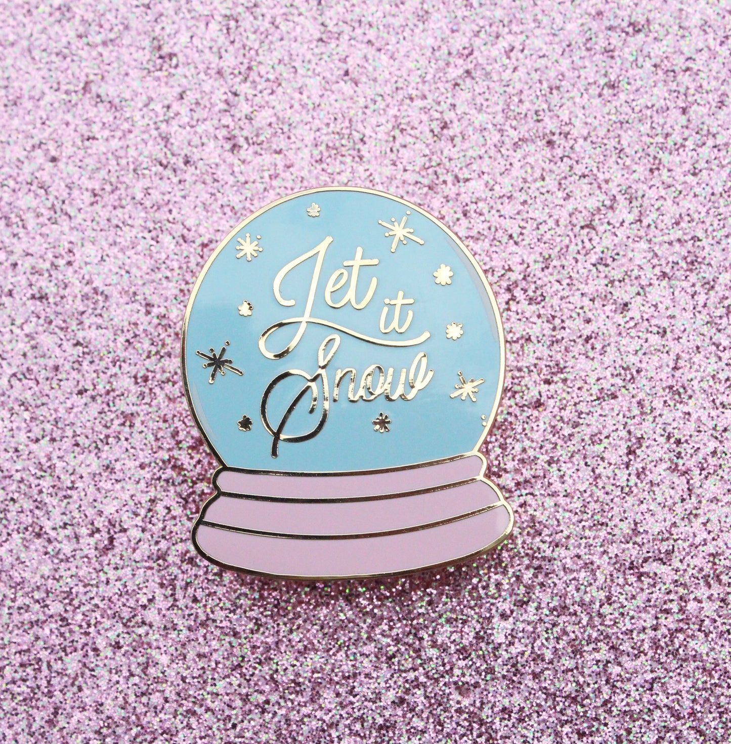 Let it snow enamel pin