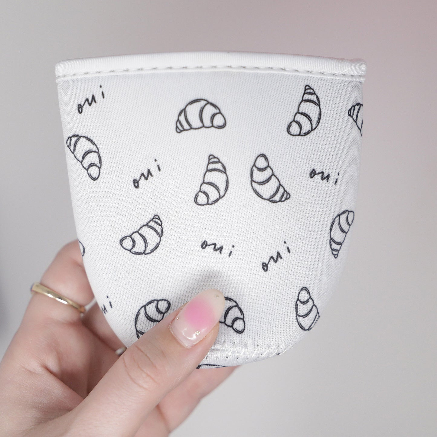 Iced Coffee Sleeve - Croissants