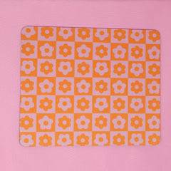 Retro orange and pink flowers Mouse pad