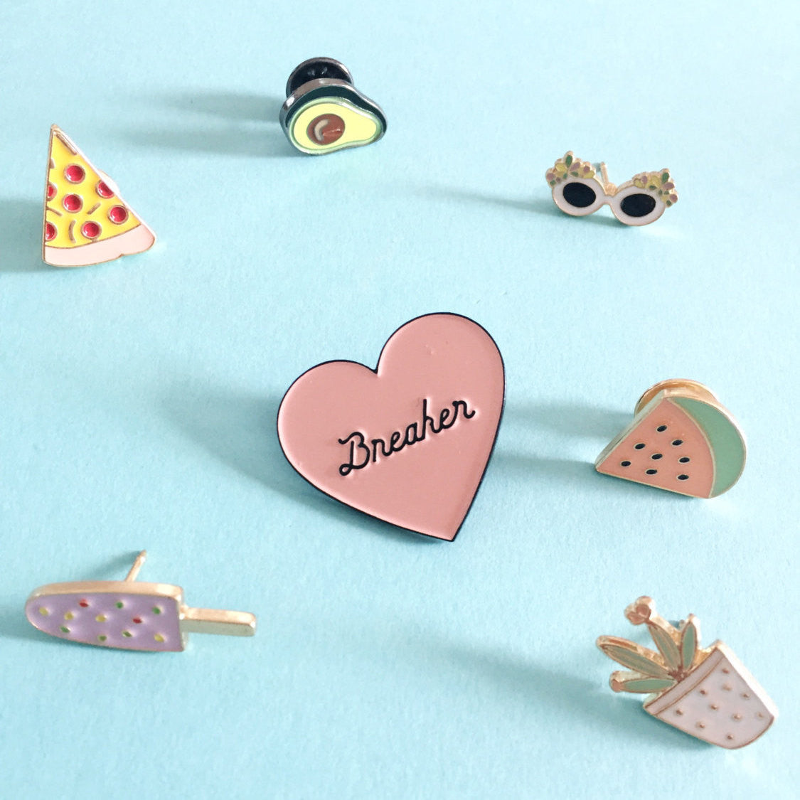 Heartbreaker pin, Lapel pin,Enamel Pin,Cloisonné, pin badge,Flair, Heart enamel pin,Heart lapel pin, Heart pin, Heart button, Heart brooch